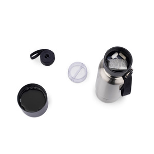 Fotografie k reklamnímu předmětu „Termoláhev se šňůrkou na krk RON 500 ml“