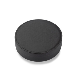 Fotografie k reklamnímu předmětu „Vinná souprava NEBBILO“