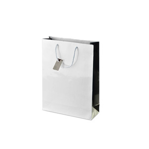 Fotografie reklamního předmětu „Velká dárková taška LUKKU“