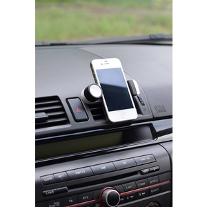 Fotografie k reklamnímu předmětu „Držák na telefon do auta VENT“