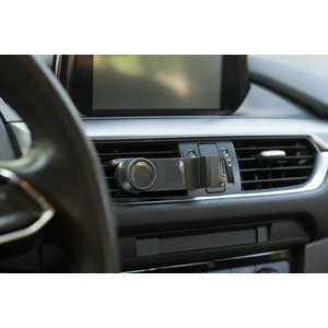 Fotografie k reklamnímu předmětu „Držák na telefon do auta VENT“