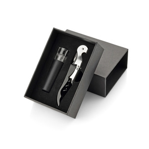 Fotografie k reklamnímu předmětu „Vinná souprava MALBEC“