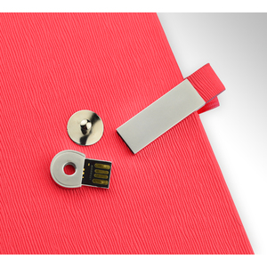 Fotografie k reklamnímu předmětu „Blok MIND s flash diskem 16 GB, A5“