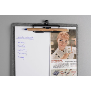 Fotografie k reklamnímu předmětu „Podložka s klipem 
CLIPAD“