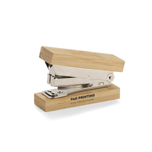 Fotografie k reklamnímu předmětu „Bambusová sešívačka STAPI“