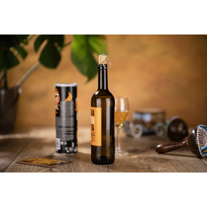 Fotografie k reklamnímu předmětu „Přívěsek WINE“