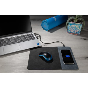Fotografie k reklamnímu předmětu „Podložka pod myš s bezdrátovou nabíječkou ENERGO“