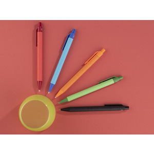 Fotografie k reklamnímu předmětu „Papírové kuličkové pero POLI“