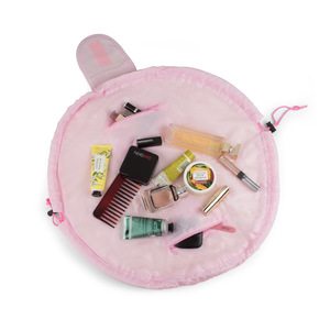 Fotografie k reklamnímu předmětu „Kosmetická taštička RUEDA“