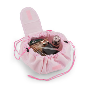 Fotografie k reklamnímu předmětu „Kosmetická taštička RUEDA“