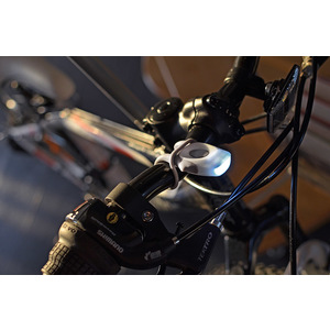 Fotografie k reklamnímu předmětu „Přední cyklistická svítilna COUTI (bílé diody)“
