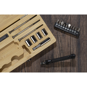 Fotografie k reklamnímu předmětu „Sada nářadí MAD“