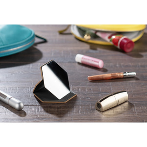 Fotografie k reklamnímu předmětu „Korkové zrcadlo SARI“