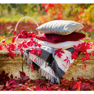 Fotografie k reklamnímu předmětu „Slovenský kalendár Čaro domova - viazanka“