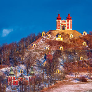 Fotografie k reklamnímu předmětu „Slovenský kalendár Slovensko - viazanka“
