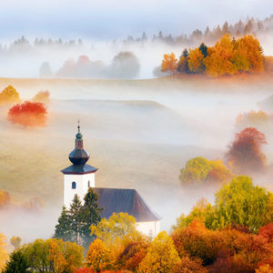 Fotografie k reklamnímu předmětu „Slovenský kalendár Slovensko - viazanka“