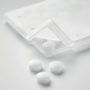 Fotografie k reklamnímu předmětu „Dávkovač mentolek MINTCARD“