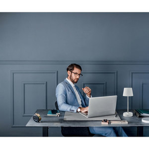 Fotografie k reklamnímu předmětu „Dobíjecí stolní USB lampa TAPLAMB“