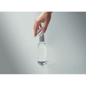 Fotografie k reklamnímu předmětu „Držák telefonu s otvírákem DOSENUNO“