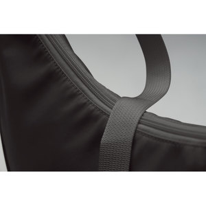 Fotografie k reklamnímu předmětu „Brašna z materiálu 400D oxford KOROVIN CROSS“