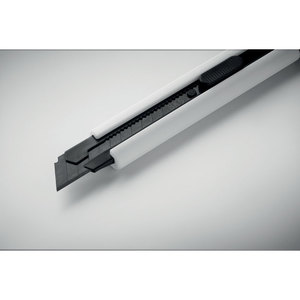 Fotografie k reklamnímu předmětu „Velký odlamovací řezák BLADE +“