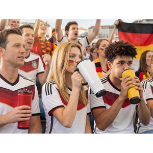 Fotografie k reklamnímu předmětu „Dvoustěnný termohrnek 700 ml. HOWLER CUP“