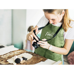 Fotografie k reklamnímu předmětu „Nastavitelná zástěra z konopí NAIMA APRON“