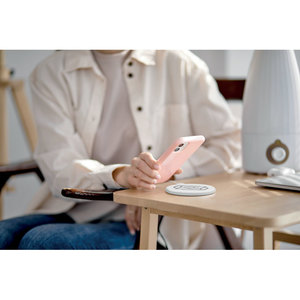 Fotografie k reklamnímu předmětu „Bezdrátová recykl. nabíječka TWING“