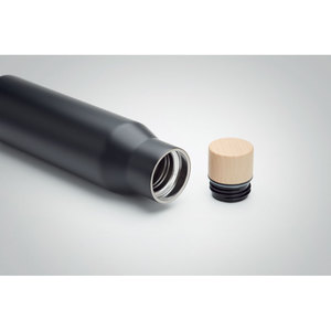 Fotografie k reklamnímu předmětu „Dvoustěnná 500 ml láhev DUDINKA“