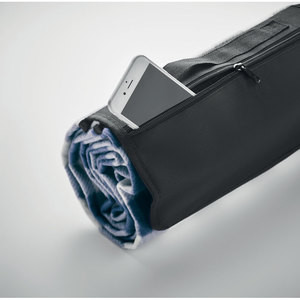 Fotografie k reklamnímu předmětu „Fleecová deka RPET 150 gr/m² CALY“