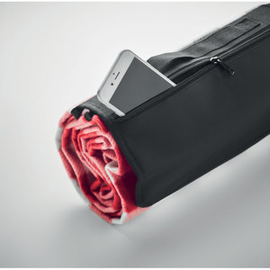 Fotografie k reklamnímu předmětu „Fleecová deka RPET 150 gr/m² CALY“