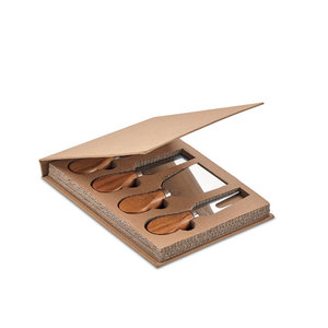 Fotografie k reklamnímu předmětu „Sada 4 nožů na sýr QUATTRO“