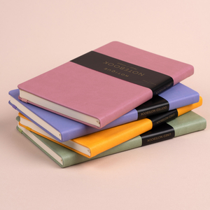 Fotografie k reklamnímu předmětu „NOTIQUE Notes Lila, tečkovaný, 13 x 21 cm“