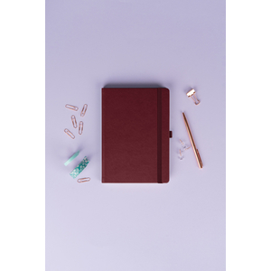 Fotografie k reklamnímu předmětu „NOTIQUE Notes Balacron, bordó, linkovaný, 15 x 21 cm“