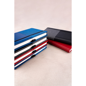 Fotografie k reklamnímu předmětu „NOTIQUE Notes Skiver červenovínový, linkovaný, 13 x 21 cm“