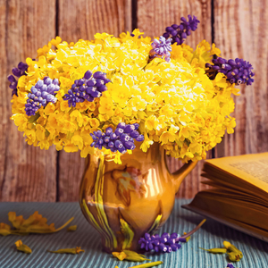 Fotografie k reklamnímu předmětu „NOTIQUE Poznámkový kalendář Květiny 2026, 30 x 30 cm“