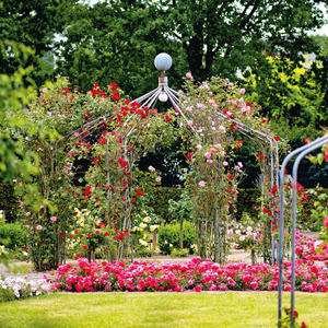 Fotografie k reklamnímu předmětu „NOTIQUE Poznámkový kalendář Zahrady 2026, 30 x 30 cm“