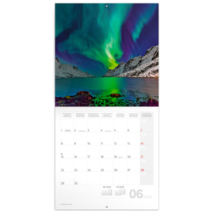 Fotografie k reklamnímu předmětu „NOTIQUE Poznámkový kalendář Polární záře 2026, 30 x 30 cm“