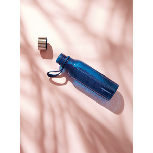 Fotografie k reklamnímu předmětu „Štíhlá tritanová láhev na vodu VINGA“