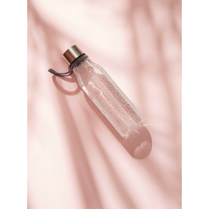 Fotografie k reklamnímu předmětu „Štíhlá tritanová láhev na vodu VINGA“