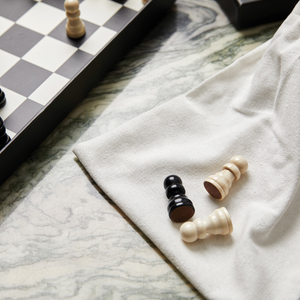Fotografie k reklamnímu předmětu „Šachová stolní hra VINGA“