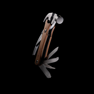 Fotografie k reklamnímu předmětu „Dřevěný multitool s kladivem“