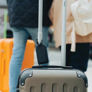 Fotografie k reklamnímu předmětu „Visačka na zavazadla s nabíjecím lokátorem z RCS polyesteru“