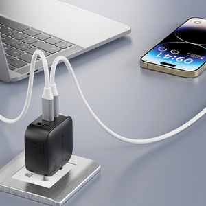 Fotografie k reklamnímu předmětu „Urban Vitamin Santa Cruz RCS recykl. plast 70W nabíječka GAN“