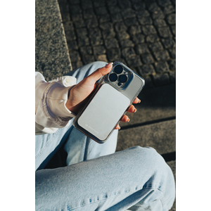 Fotografie k reklamnímu předmětu „Powerbanka 3000mAh Urban Vitamin Burbank z RCS alu a plastu“