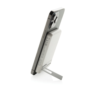 Fotografie k reklamnímu předmětu „Magnetická powerbanka Zen 5000mAh 5W z RCS plastu a bambusu“