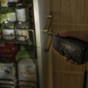 Fotografie k reklamnímu předmětu „Nouzové rádio RescueWave RCS z recyklovaného plastu“