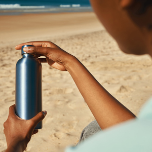 Fotografie k reklamnímu předmětu „Termo lahev Impact z RCS recyklované nerezové oceli“