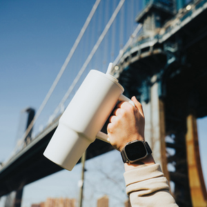 Fotografie k reklamnímu předmětu „Embrace deluxe RCS hrnek 900 ml z recykl. nerezové oceli“