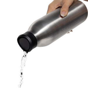 Fotografie k reklamnímu předmětu „Láhev na vodu 600ml Avira Alok z RCS recykl. nerezové oceli“